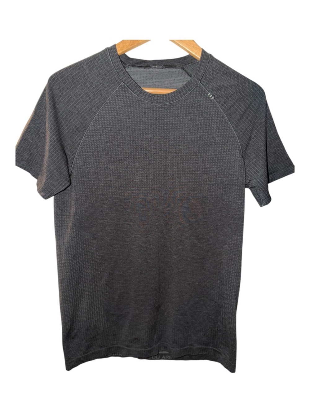 Lululemon Hawaii Metal Tech Vent S Shirt